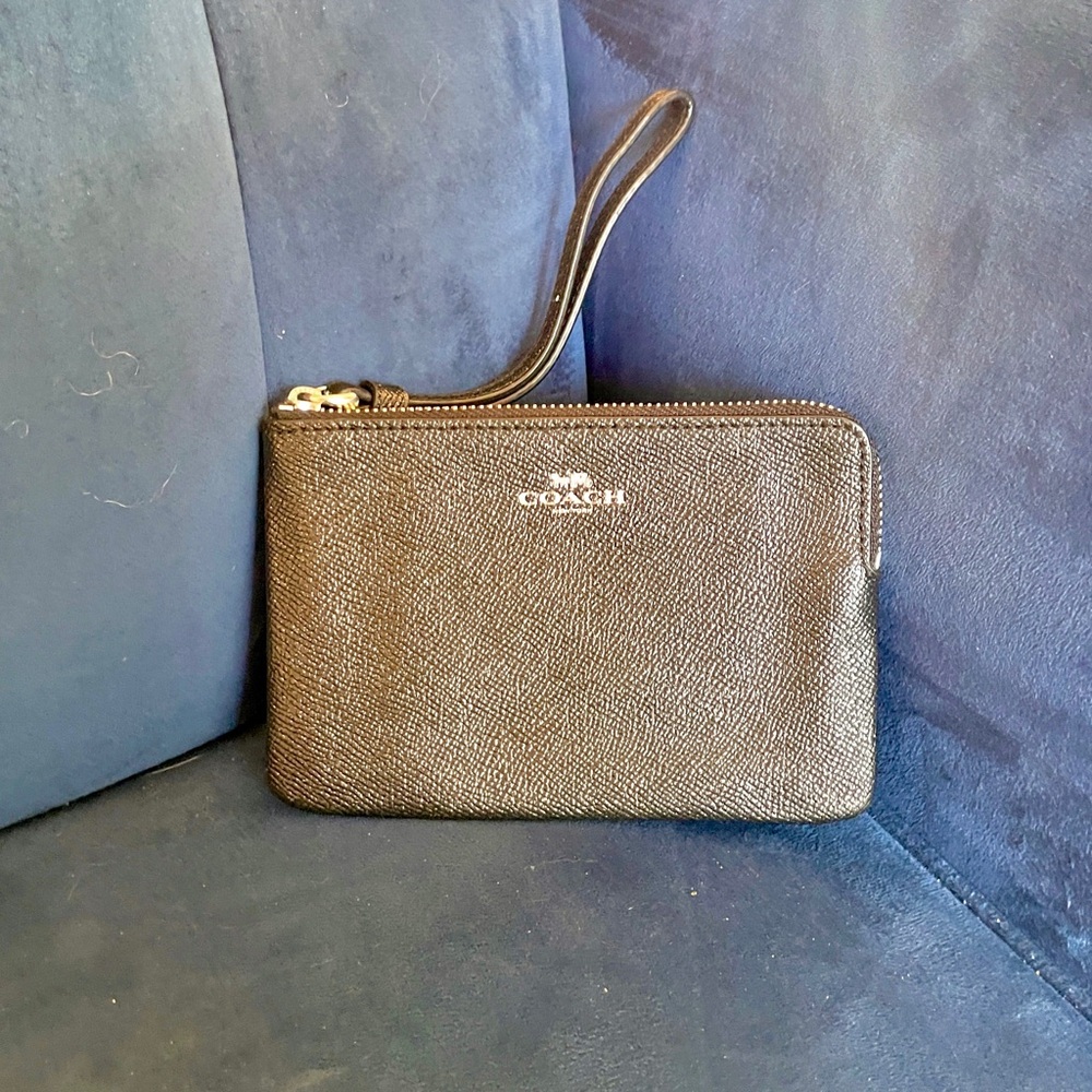 Black Wristlet